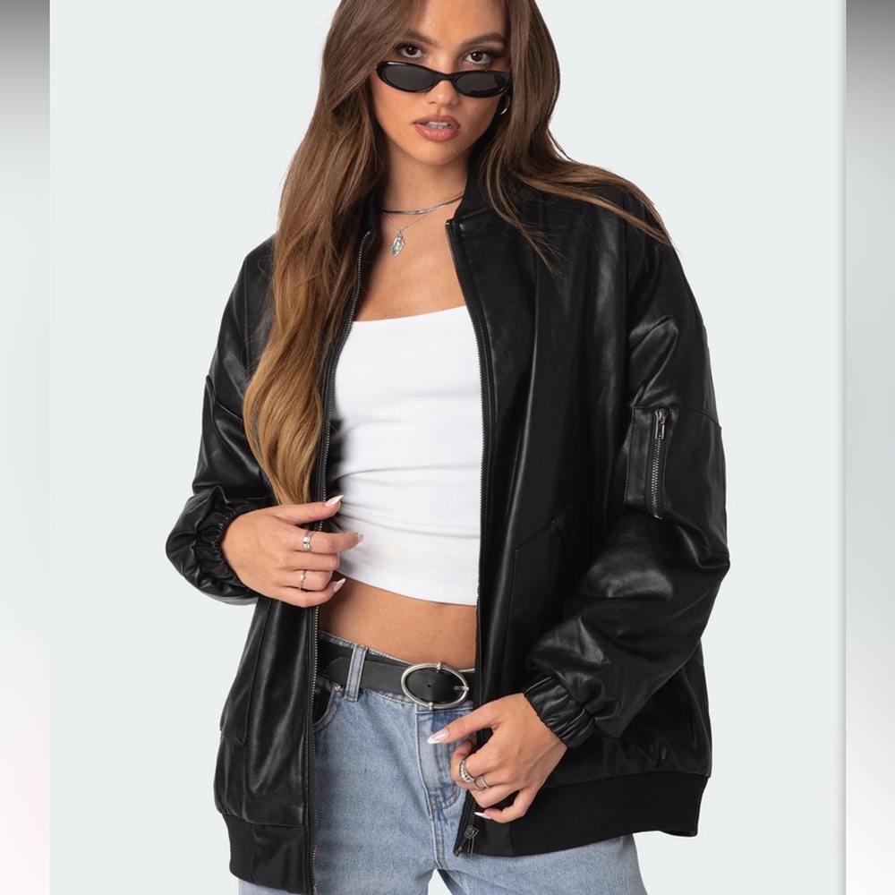 Edikted Women’s Black Leather Bomber Jacket